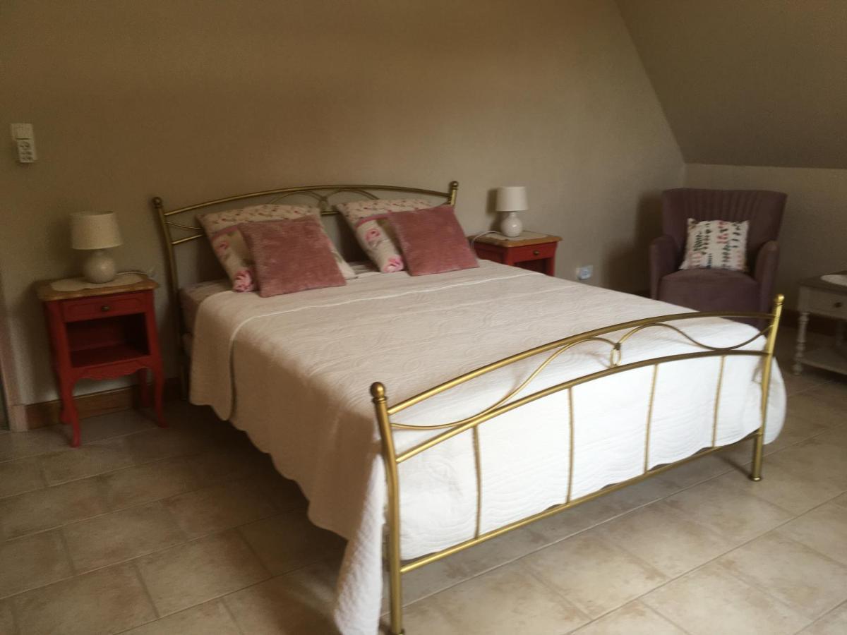 Chez Bernadette Et Victor Bed & Breakfast Vitrac  Ngoại thất bức ảnh