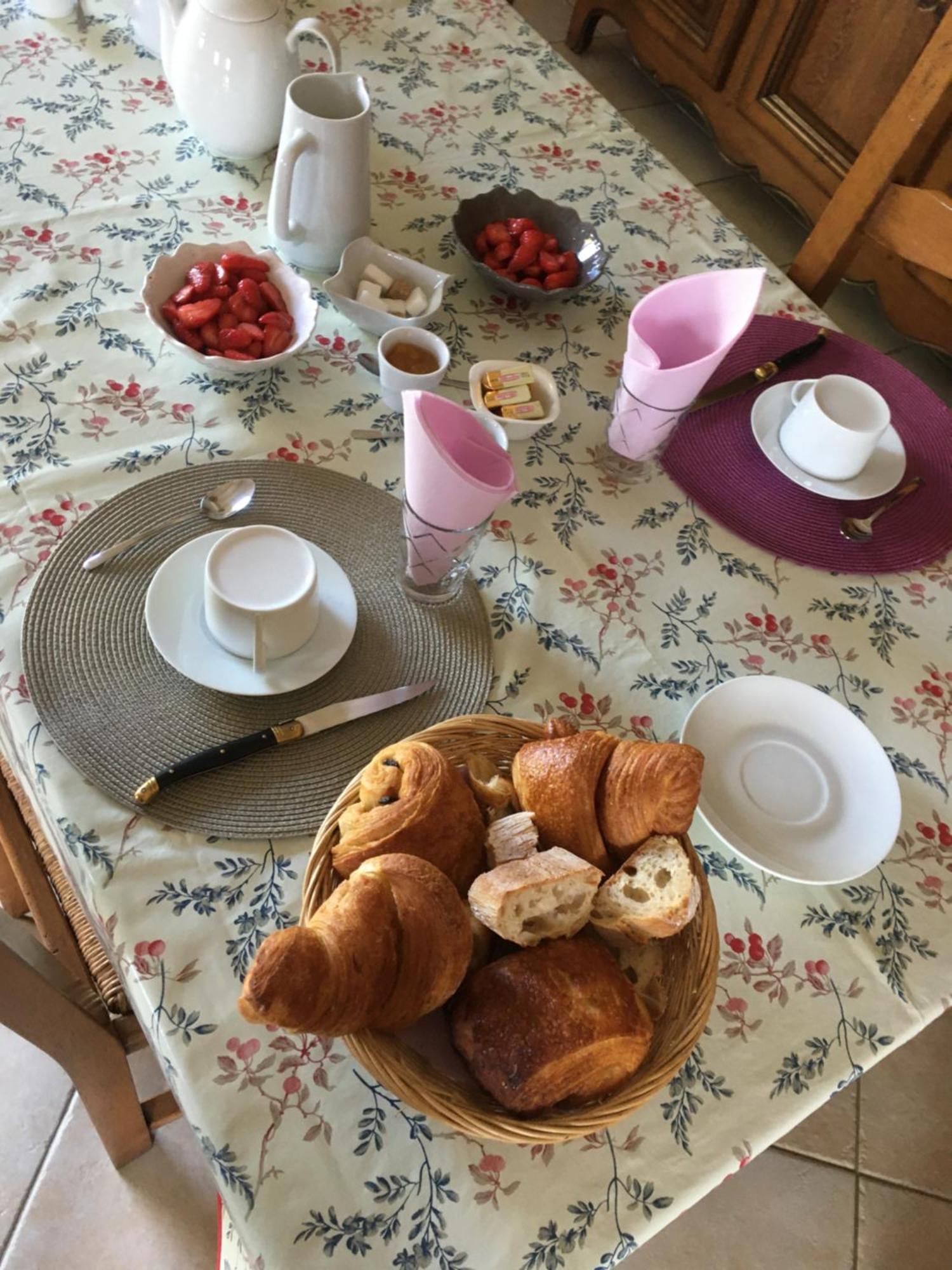 Chez Bernadette Et Victor Bed & Breakfast Vitrac  Ngoại thất bức ảnh